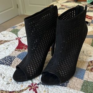 Chinese Laundry heels